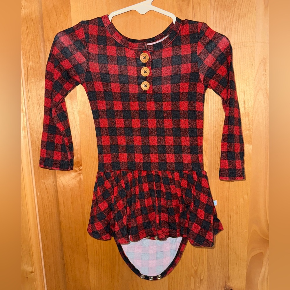 Posh Peanut bodysuit twirl size 12-18 months